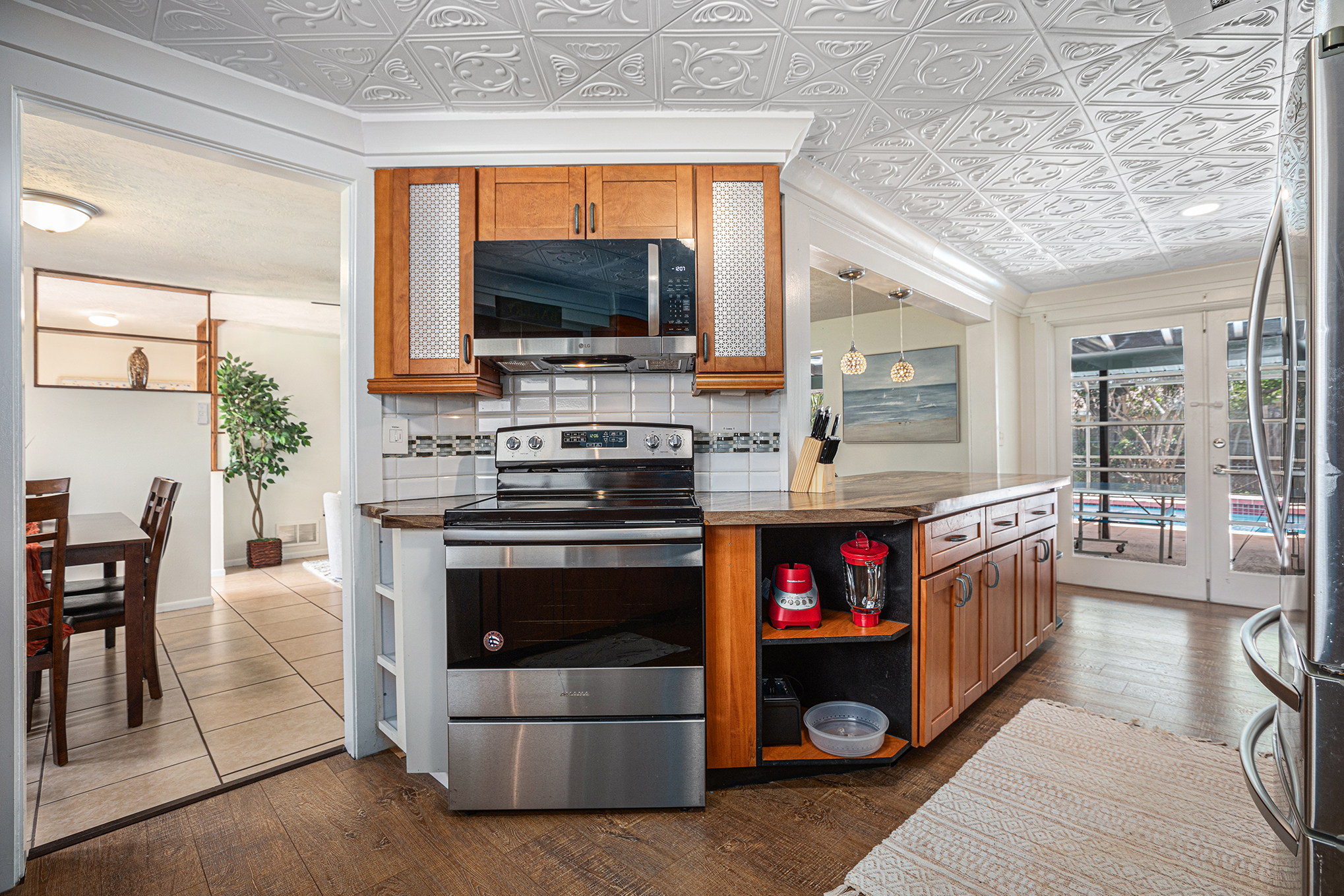 Kitchen range