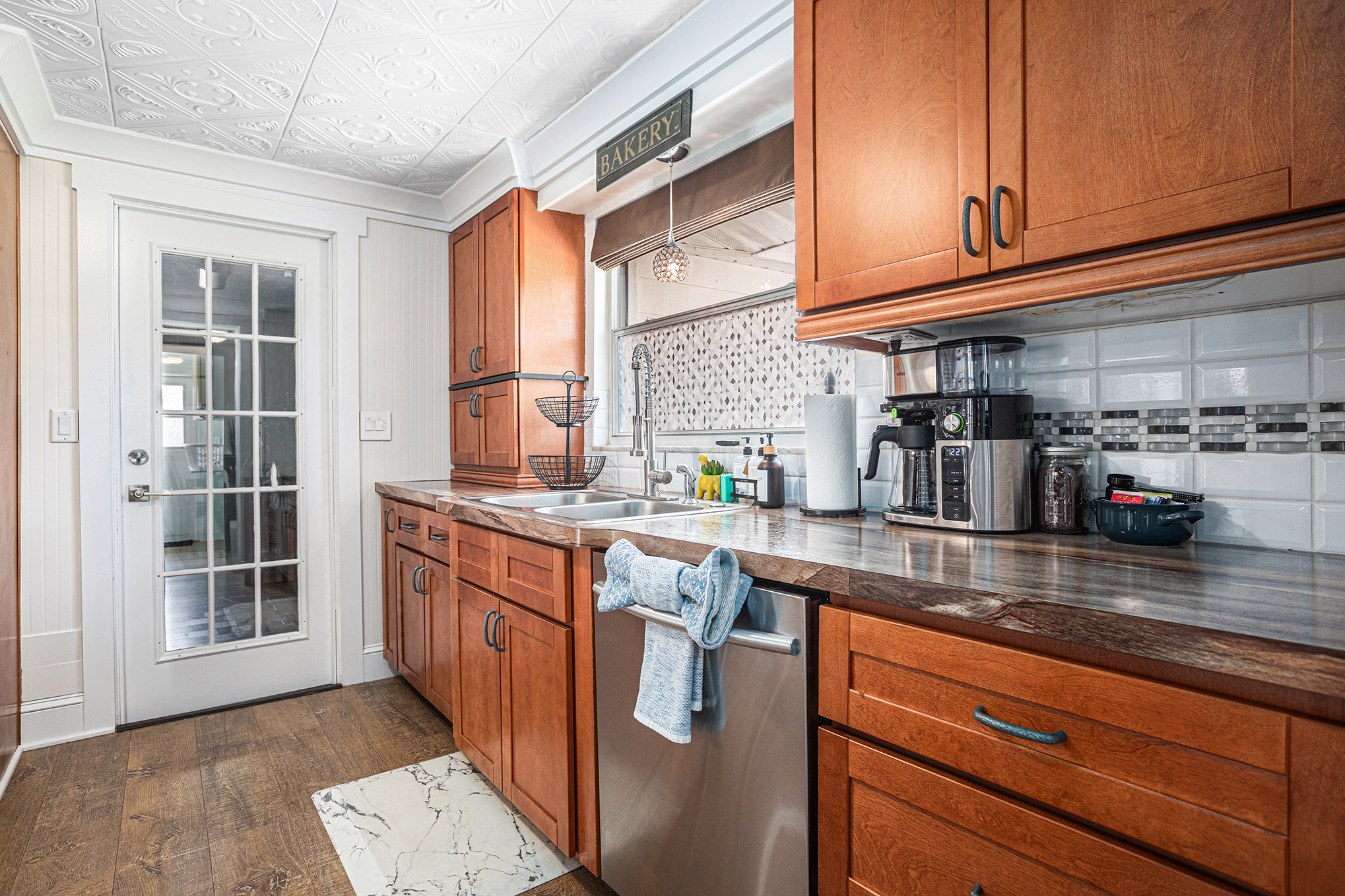 Kitchen sink and cabinetry
